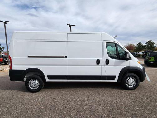 2025 RAM ProMaster 2500 Tradesman