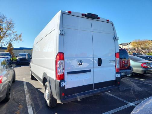 2025 RAM ProMaster 2500 Tradesman