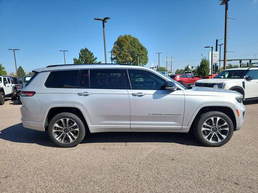 2022 Jeep Grand Cherokee L Overland