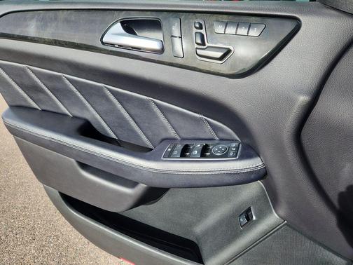 2016 Mercedes-Benz GL-Class 4MATIC