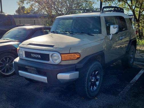 2012 Toyota FJ Cruiser Base