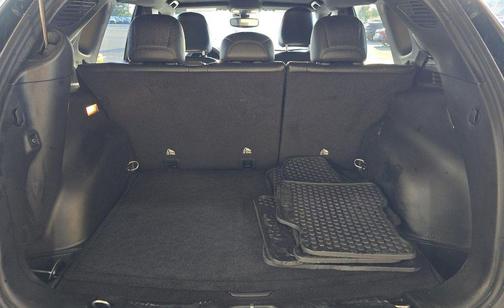 Diamond Black Crystal Pearlcoat 2024 Jeep Compass Trailhawk