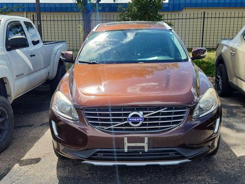 2016 Volvo XC60 T6 Drive-E