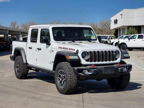 Bright White Clearcoat 2026 Jeep Gladiator Rubicon
