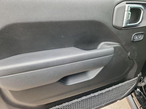 2025 Jeep Wrangler 4xe Willys