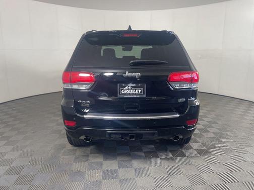 Diamond Black Crystal Pearlcoat 2021 Jeep Grand Cherokee Overland