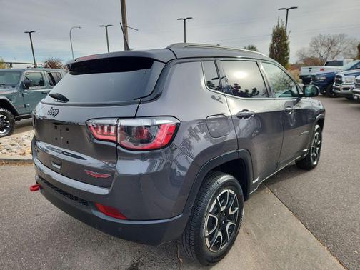 2024 Jeep Compass Trailhawk