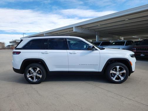 White 2026 Jeep Grand Cherokee Limited