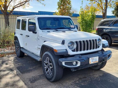 2024 Jeep Wrangler 4-Door Sahara 4x4