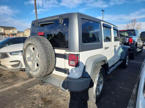 2017 Jeep Wrangler Unlimited Sport