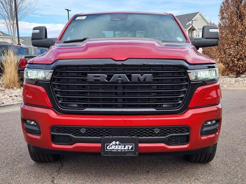 Molten Red Pearlcoat 2026 RAM 1500 Laramie