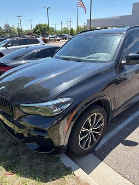 Black Sapphire Metallic 2023 BMW X5 xDrive40i