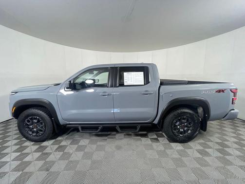 Boulder Gray Pearl 2023 Nissan Frontier PRO-4X