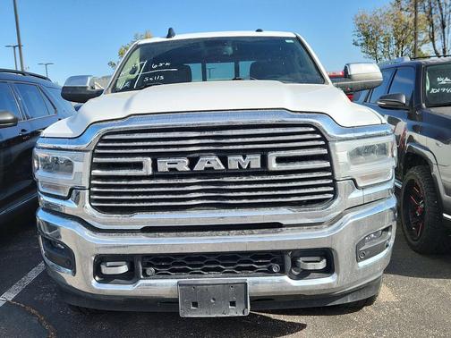 Bright White Clearcoat 2021 RAM 2500 Laramie Crew Cab 4x4 6'4' Box