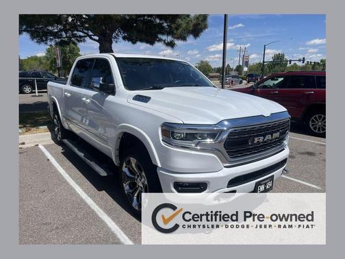 Ivory White Tri-Coat Pearlcoat 2023 RAM 1500 Limited
