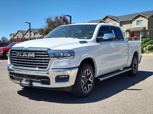Bright White Clearcoat 2026 RAM 1500 Laramie