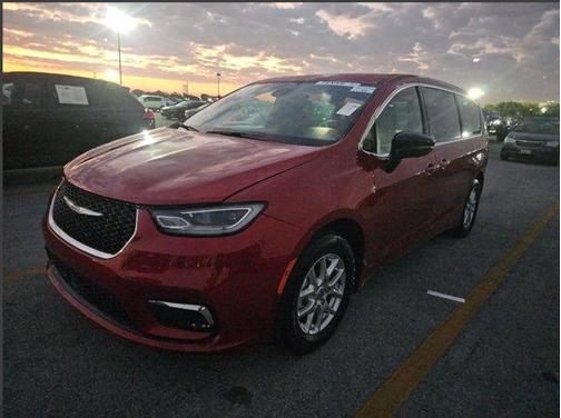 2025 Chrysler Pacifica L