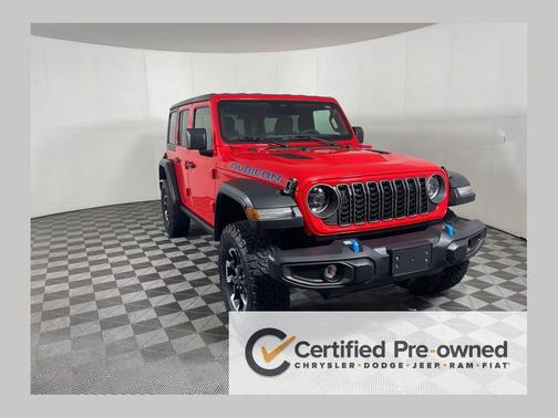 Firecracker Red Clearcoat 2025 Jeep Wrangler 4xe Rubicon