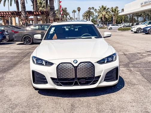 Alpine White 2026 BMW i4 Gran Coupe xDrive40