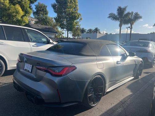 Skyscraper Grey Metallic 2022 BMW M4 Competition xDrive