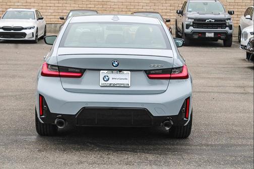 Brooklyn Grey Metallic 2026 BMW 330 330i
