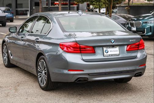 Bluestone Metallic 2019 BMW 540 540i