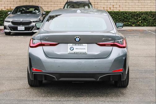 Skyscraper Grey Metallic 2026 BMW i4 Gran Coupe xDrive40