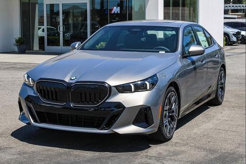 Oxide Grey Metallic 2027 BMW 530 i