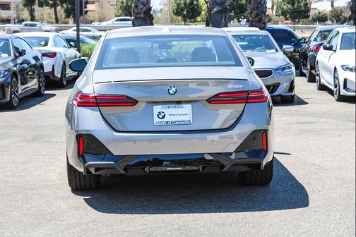 Oxide Grey Metallic 2027 BMW 530 i