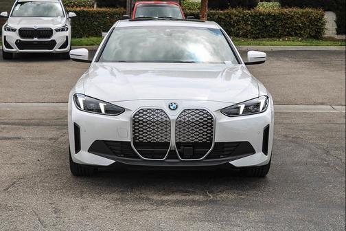 Mineral White Metallic 2026 BMW i4 Gran Coupe xDrive40