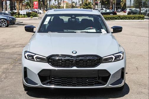 Brooklyn Grey Metallic 2026 BMW M340 M340i