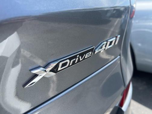 Skyscraper Grey Metallic 2025 BMW X5 xDrive40i