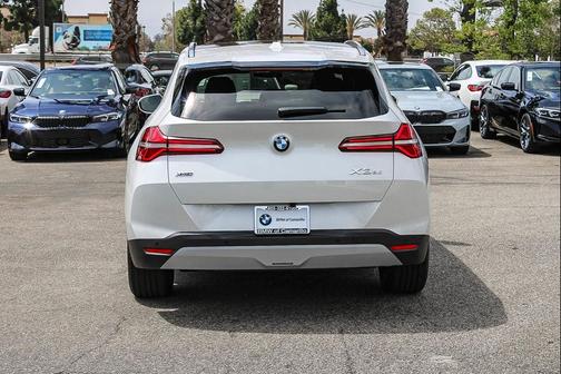 Mineral White Metallic 2026 BMW X3 30 xDrive