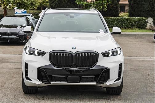 Alpine White 2026 BMW X5 xDrive40i