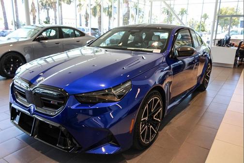Marina Bay Blue Metallic 2026 BMW M5 Base