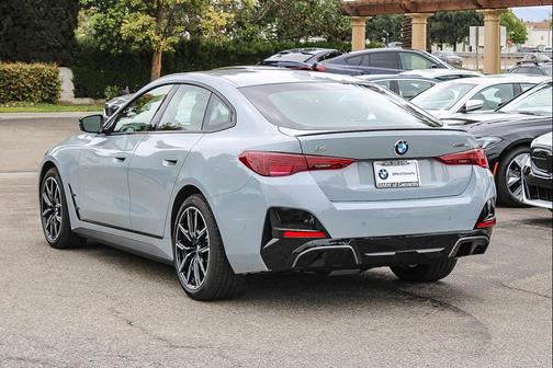 Brooklyn Grey Metallic 2026 BMW i4 Gran Coupe eDrive40
