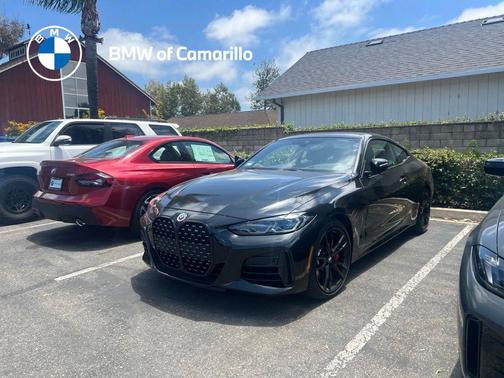 Black Sapphire Metallic 2021 BMW M440 i xDrive