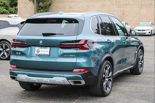 Blue Ridge Mountain Metallic 2026 BMW X5 PHEV xDrive50e