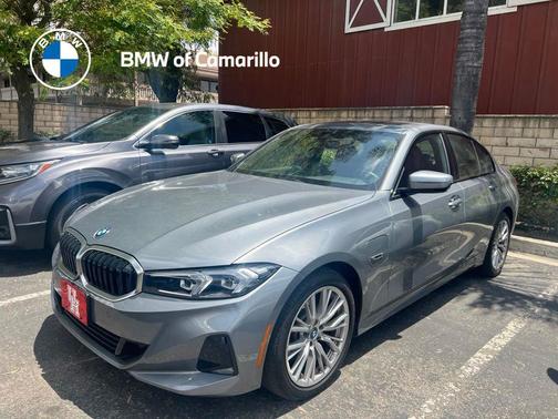 Skyscraper Grey Metallic 2023 BMW 330e 330e