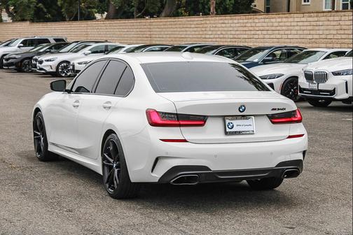 Alpine White 2022 BMW M340 M340i