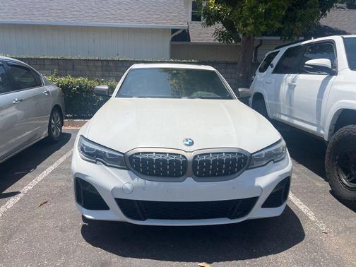 Alpine White 2022 BMW M340 M340i