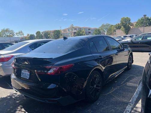 Midnight Black Metallic 2025 Toyota Camry SE