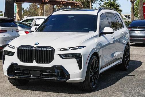 Alpine White 2024 BMW X7 xDrive40i