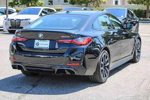 Black Sapphire Metallic 2026 BMW i4 Gran Coupe xDrive40
