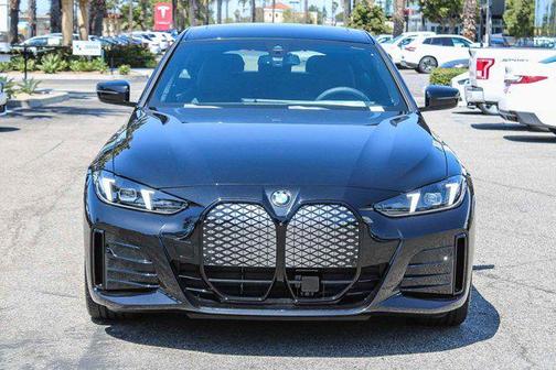 Black Sapphire Metallic 2026 BMW i4 Gran Coupe xDrive40
