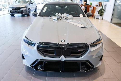 Brooklyn Grey Metallic 2026 BMW M5 Base