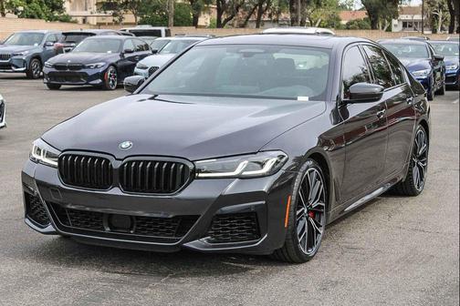 Dark Graphite Metallic 2023 BMW M550 i Xdrive