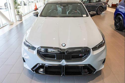 Brooklyn Grey Metallic 2026 BMW M5 Base