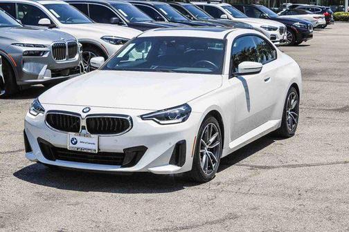 Alpine White 2024 BMW 230 i