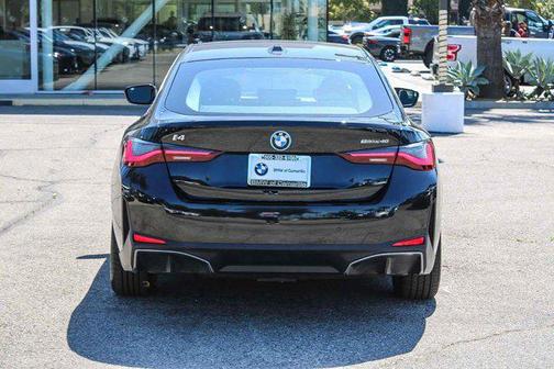Black Sapphire Metallic 2023 BMW i4 Gran Coupe eDrive40